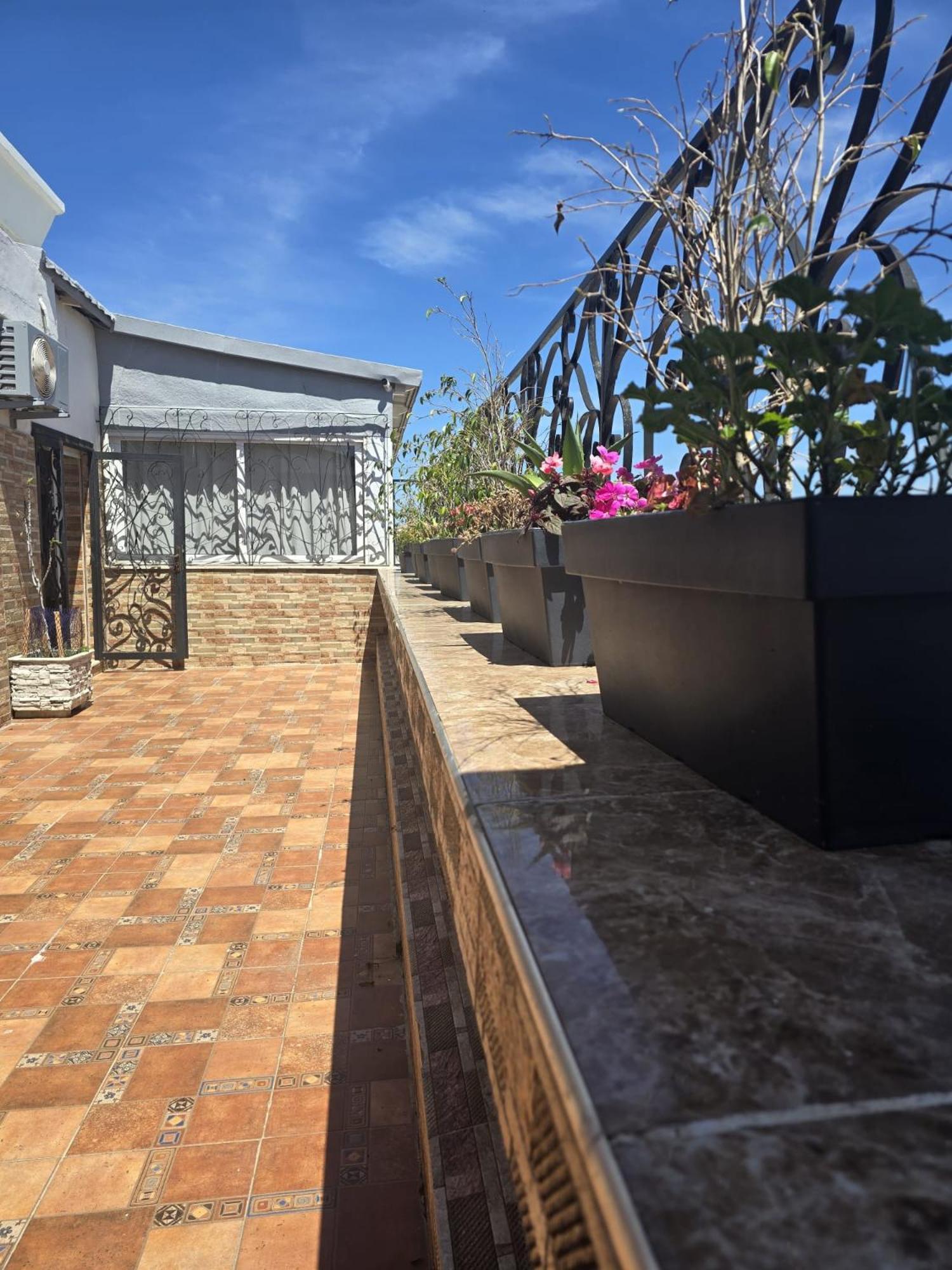 Appartement 250M2 Avec Grande Terasse Sans Vis A Vis Ensoleille Tangier Bagian luar foto